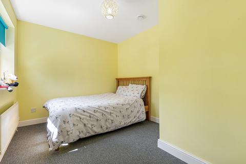 83 Boothroyd Drive, Leeds, LS6 2SL