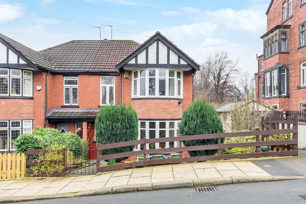 Spring Road, Headingley, Leeds, LS6 3 bed semidetached house £360,000