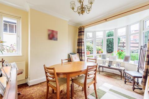 14 Spring Road, Headingley, Leeds, LS6 1AD