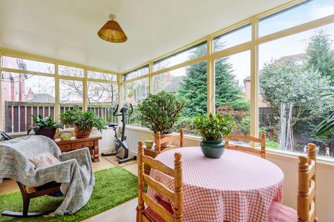 14 Spring Road, Headingley, Leeds, LS6 1AD