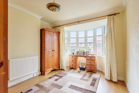 14 Spring Road, Headingley, Leeds, LS6 1AD