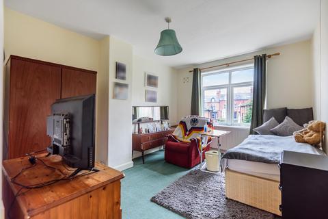 14 Spring Road, Headingley, Leeds, LS6 1AD