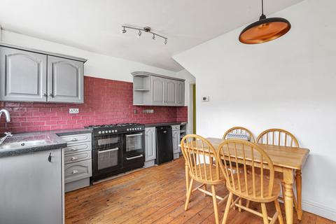 12 Hartley Crescent, Leeds, LS6 2LL