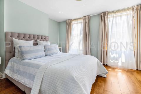 Flat 115, Riverside Mansions Milk Yard, London, E1W 3TA