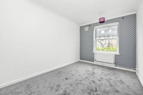2 bedroom ground floor flat to rent - Gilton Road, Catford, London , SE6