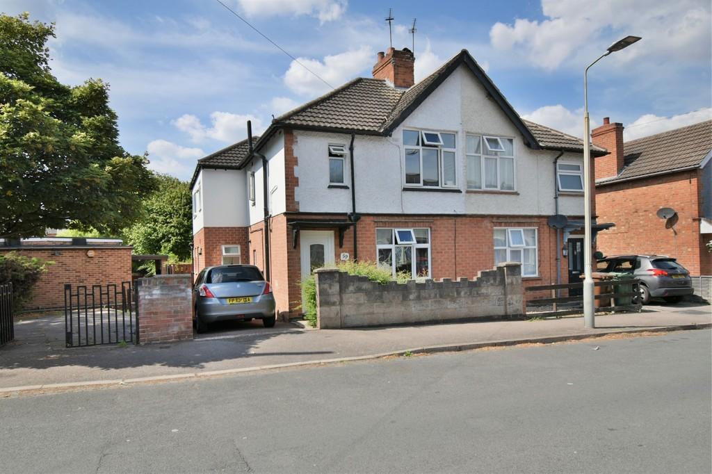 King Edward Road, Loughborough 3 bed semidetached house £300,000