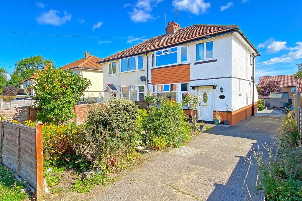Kingsley Road, Harrogate 3 bed semidetached house for sale £270,000