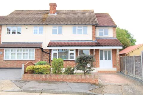 14 Rustic Close, Upminster, RM14 1JP