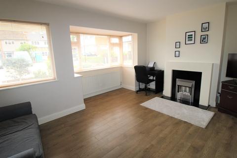 14 Rustic Close, Upminster, RM14 1JP