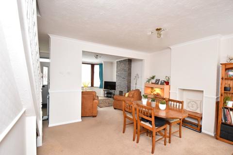 4 Devon Road, Felixstowe, IP11 9AF