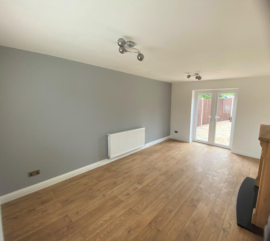 Nuthurst Road, Longbridge, Birmingham 3 bed semidetached house £275,000