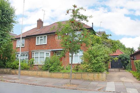 4 bedroom detached house for sale, Upperton Road, Leicester
