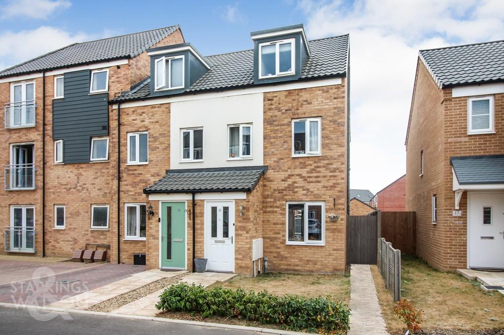 Chamberlain Rise, Wymondham 3 bed townhouse £250,000