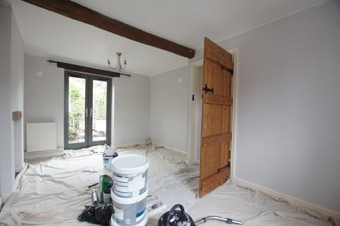 2 bedroom mews to rent - Hall Farm Cottages, Hunningham, Warwickshire