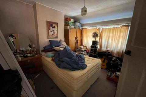 51 Braemar Road, Solihull, B92 8BS