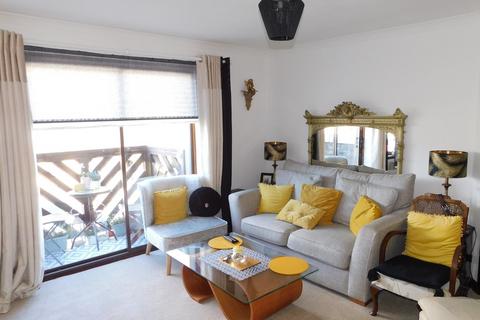 undefined, St Modans Court, Falkirk