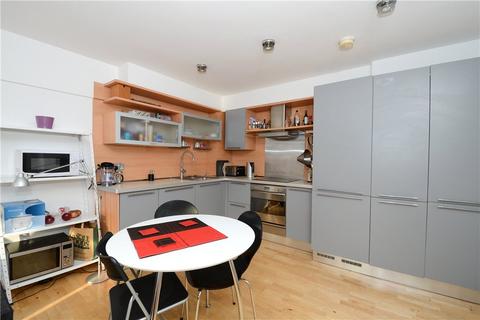 2 bedroom apartment to rent, Grange Road, London, SE1