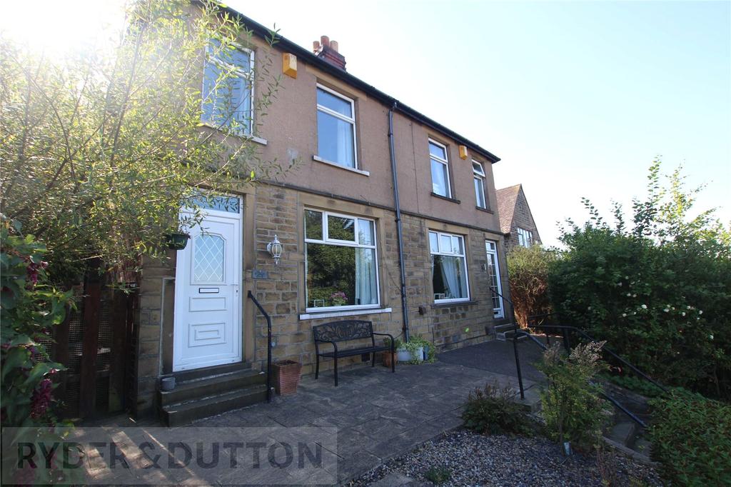 Forest Road, Huddersfield, West... 2 bed semidetached house £750 pcm