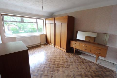 151 Heygarth Road, Wirral, CH62 8AL