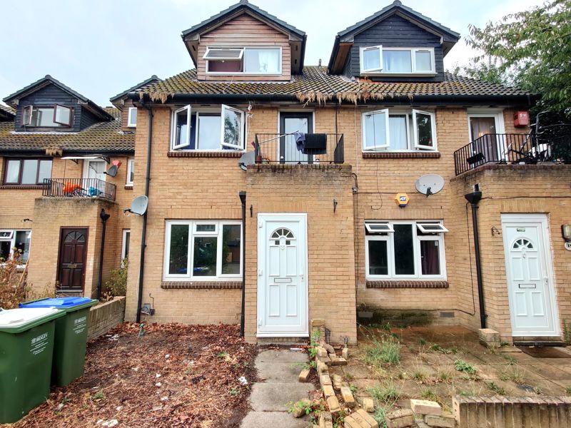 Haldane Road, North Thamesmead 1 bed for sale £160,000
