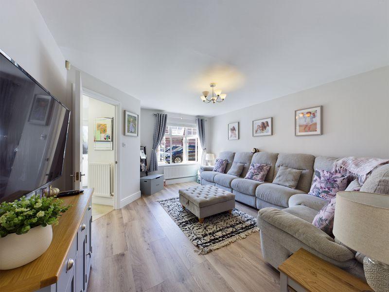 Yarrow Close Westfield Park Cardiff 3 bed end of terrace house £