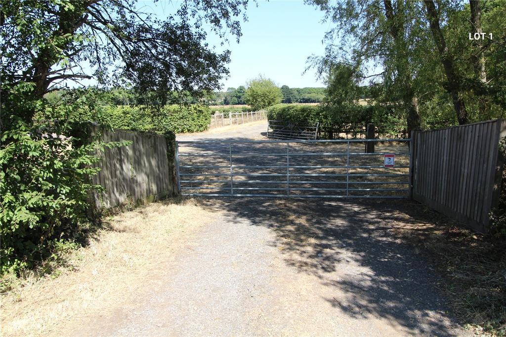 Bignor, Nr Pulborough Equestrian property £180,000