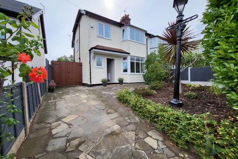 5 Berwyn Drive, Wirral, CH61 6UD