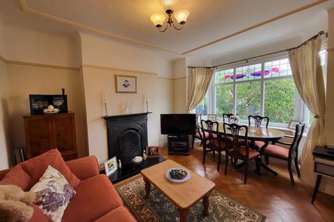 5 Berwyn Drive, Wirral, CH61 6UD