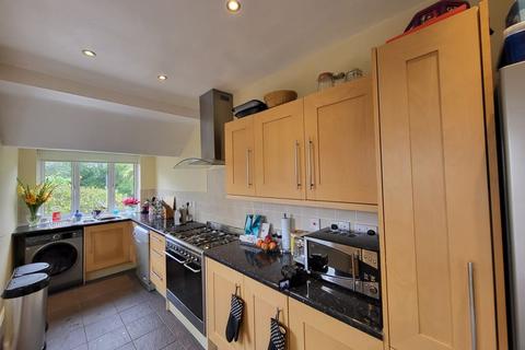 5 Berwyn Drive, Wirral, CH61 6UD