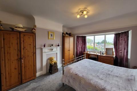 5 Berwyn Drive, Wirral, CH61 6UD