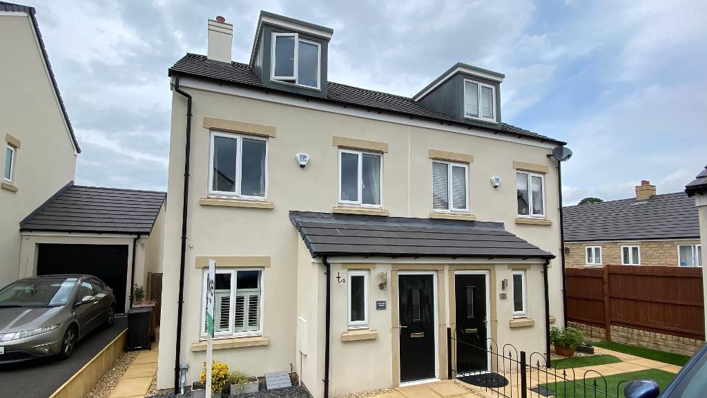 Outram Way, Chinley, High Peak, SK23 6EQ 4 bed semidetached house £