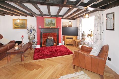 3 bedroom terraced house for sale, The Square, Shere