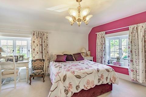 3 bedroom terraced house for sale, The Square, Shere
