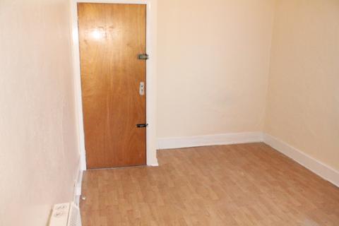 Studio to rent - Tottenham , N15 4BB