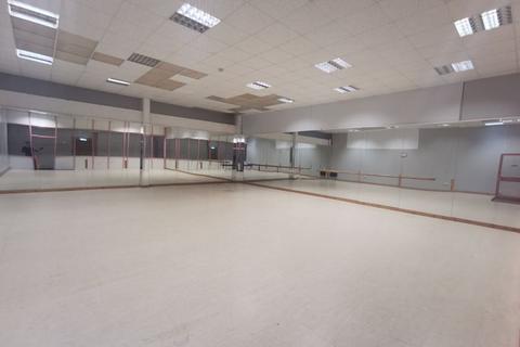 Property to rent - LARGE EX-DANCE HALL - TO RENT