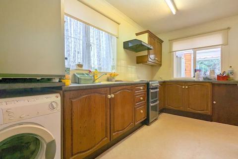 43 Colonial Road, Feltham, TW14 8AA