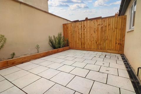 Flat A, 85 Beverley Road, Bristol, BS7 0JW