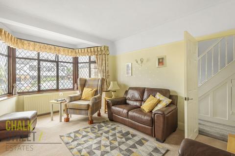 3 bedroom semi-detached house for sale, Upper Brentwood Road, Gidea Park, RM2