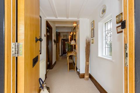 3 Daines Close, Southend-on-sea, SS1 3PG