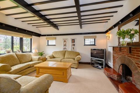 3 Daines Close, Southend-on-sea, SS1 3PG