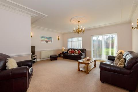 14 Fermoy Road, Thorpe Bay, Southend-on-sea, SS1 3HA