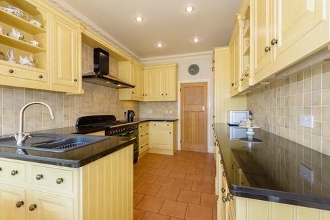 14 Fermoy Road, Thorpe Bay, Southend-on-sea, SS1 3HA