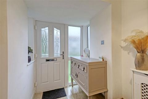 93 Conway Avenue, Great Wakering, Southend-on-sea, SS3 0BH