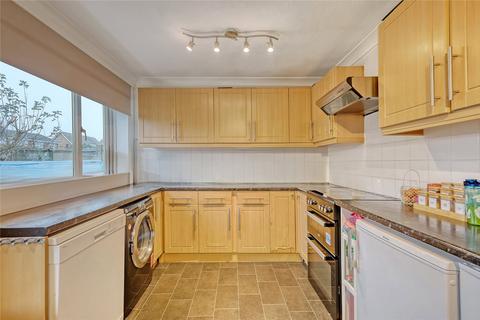 93 Conway Avenue, Great Wakering, Southend-on-sea, SS3 0BH
