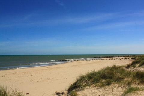 1 bedroom detached house for sale, Mudeford Sand Spit, Christchurch