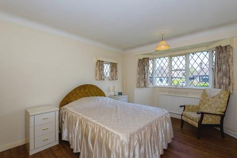 29 Samuels Drive, Thorpe Bay, Southend-on-sea, SS1 3PR