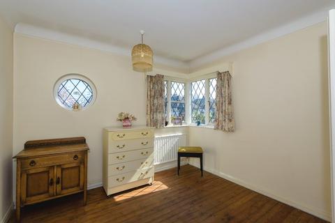 29 Samuels Drive, Thorpe Bay, Southend-on-sea, SS1 3PR