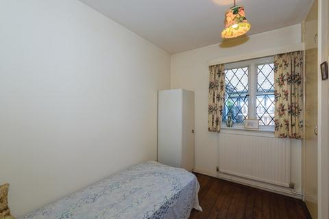 29 Samuels Drive, Thorpe Bay, Southend-on-sea, SS1 3PR