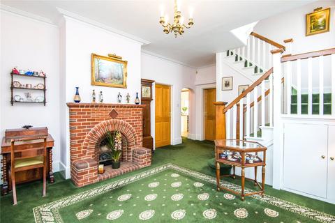 20 Burges Road, Thorpe Bay, Southend-on-sea, SS1 3AY