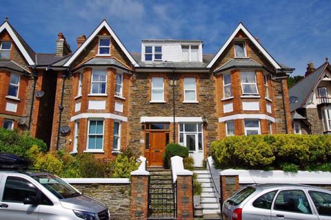 37 Lee Road, Lynton, EX35 6BS